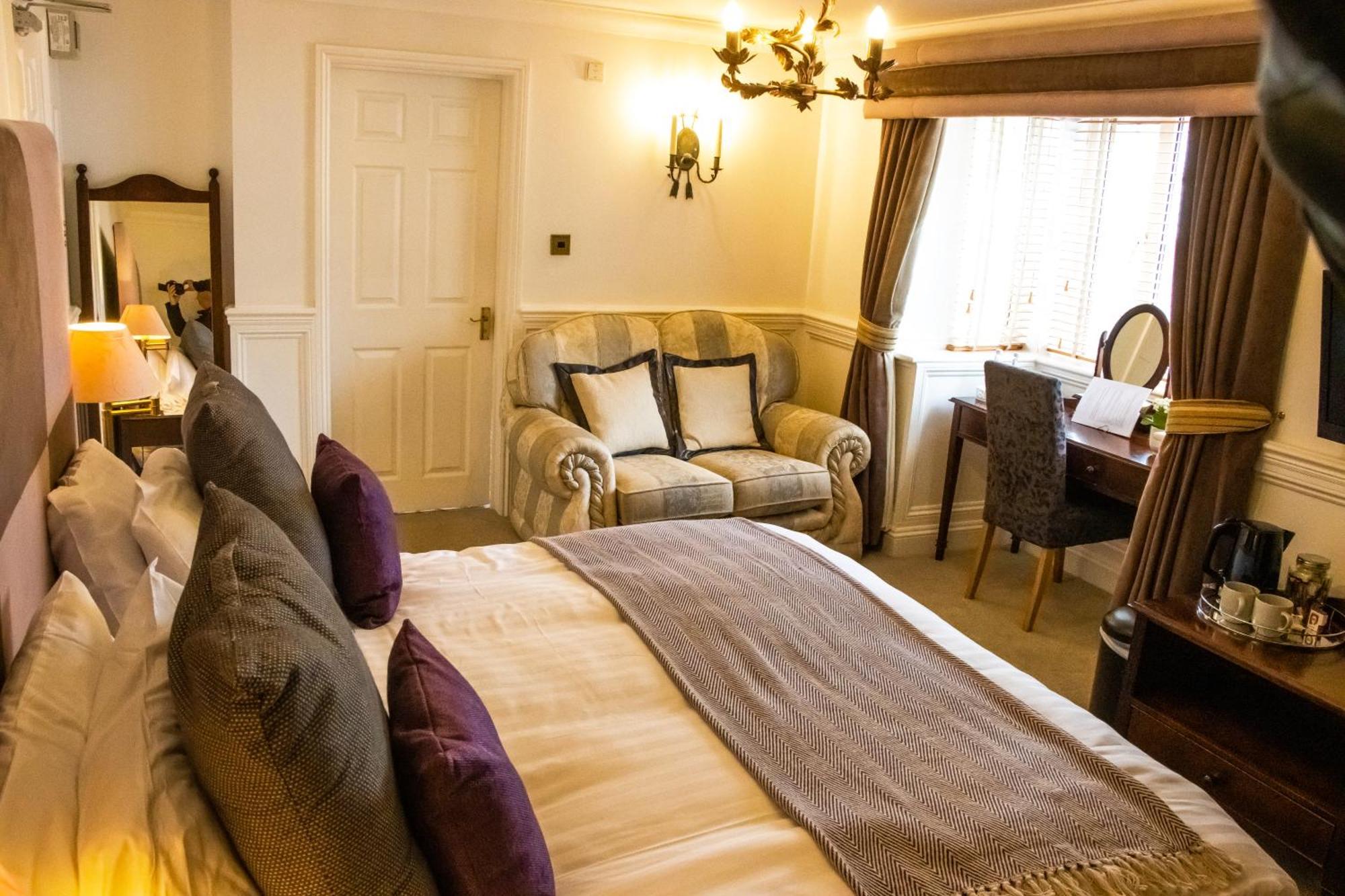 Hotel The Lord Bute Highcliffe Exteriér fotografie